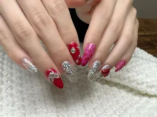 ネイル 新山 聖のネイルデザイン