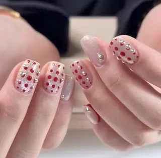 ネイル Pure&Rich Nailのネイルデザイン