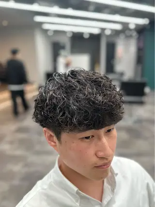 ショート パーマ メンズ ！メンズ特化！ 田中健輔のヘアスタイル