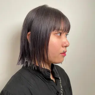 ショート カラー ブリーチ😼 ボブ✍️レイヤーのヘアスタイル