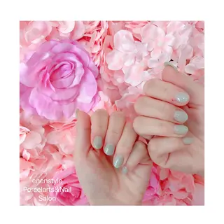 ショート ネイル 👑enen style👑のネイルデザイン