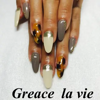 ロング カラー パーマ ヘアアレンジ キッズ ネイル マツエク・マツパ Greace  la vieのネイルデザイン