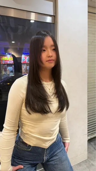 ロング 松本 羅華のヘアスタイル