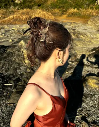 セミロング ヘアアレンジ HIROKO / 透明感暖色カラー🎀のヘアスタイル