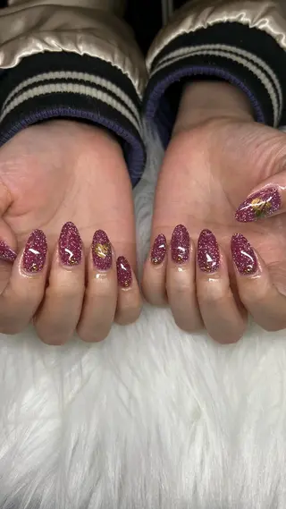 ネイル 𝐧𝐚𝐢𝐥 𝐌𝐢𝐖𝐢𝐢のネイルデザイン