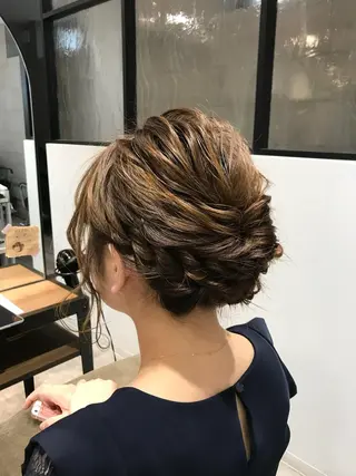 ミディアム カラー ヘアアレンジ 似合わせレイヤー/ 美髪縮毛矯正/ミナエのヘアスタイル