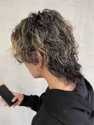 ミディアム カラー パーマ 大島 渓翔のヘアスタイル