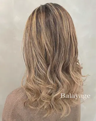 セミロング カラー sugino katsuyaのヘアスタイル