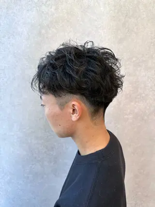 パーマ メンズ 【𝐀𝐬𝐡大森】 石崎竜祐のヘアスタイル