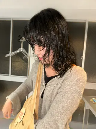 セミロング natsumi zenshoのヘアスタイル