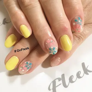 ネイル NailSalon ＃OnFleekのネイルデザイン