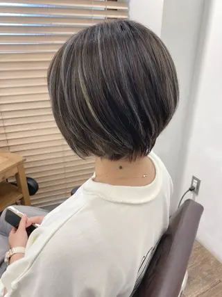 ショート カラー ハイライト⭐️上野 高広のヘアスタイル