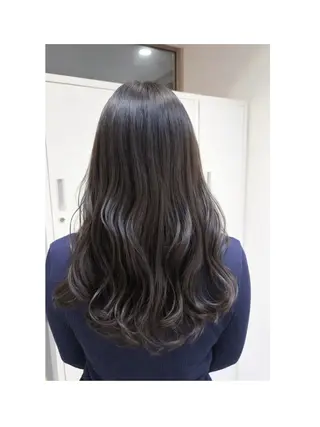 ロング カラー BLEACH YURINAのヘアスタイル
