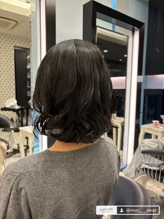 ミディアム パーマ 韓国っぽ透け感カラー マンツーマン🫧なおのヘアスタイル