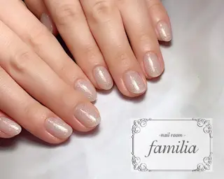 ネイル -nailroom- familiaのネイルデザイン