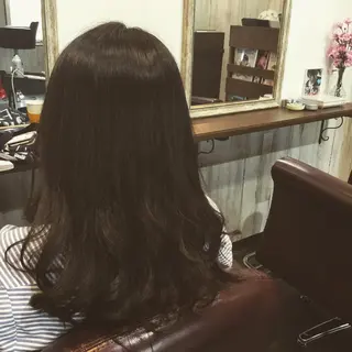 ミディアム カラー パーマ embrace エンブレイスのヘアスタイル