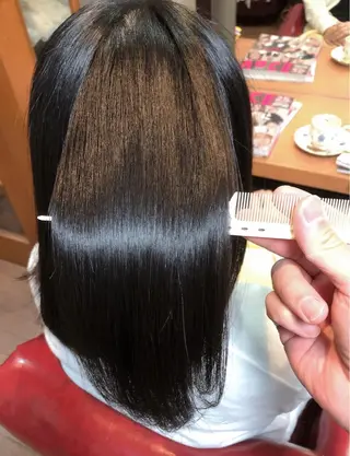 ロング パーマ 🏰秘密基地🏯 サユリ美容室✂️のヘアスタイル