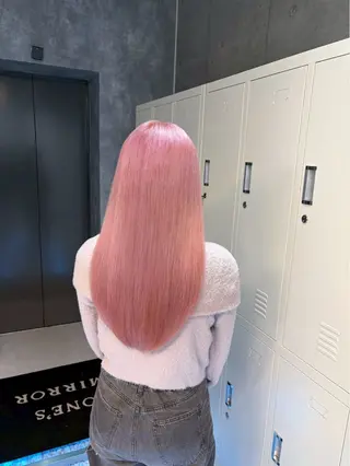 ロング カラー 🌈推し活ハイトーン 💫荒川結星のヘアスタイル