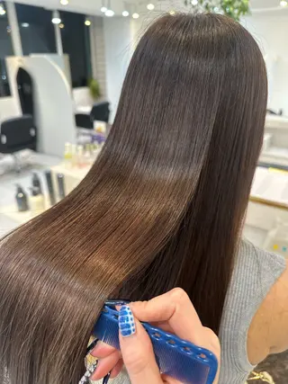 ロング Emuest心斎橋 SAKIのヘアスタイル