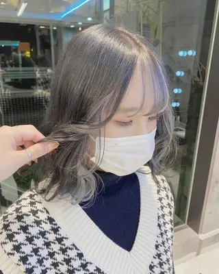 セミロング ❄️💛エクステ ブリーチ❄️yukiのヘアスタイル