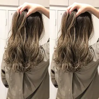 ロング カラー 三鷹で1番ショート ボブをカットする新谷のヘアスタイル