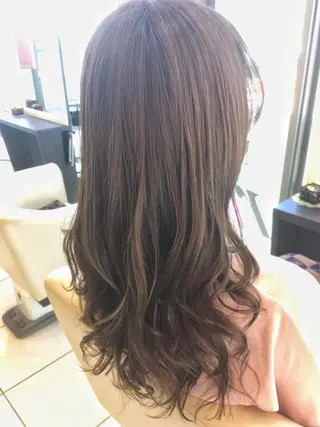 ロング カラー パーマ 大間 礼真のヘアスタイル