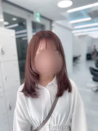 ミディアム カラー ウルフ&レイヤー特化 まとまる美髪矯正のヘアスタイル