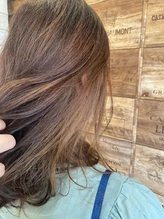 カラー な つのヘアスタイル