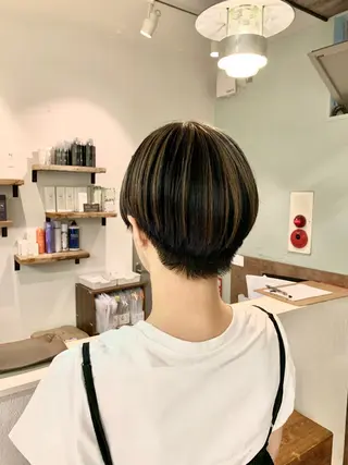 ショート rinrin 天文館のヘアスタイル