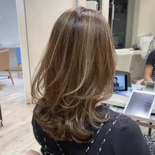 ミディアム 顔まわりカット🌟 くびれヘア/寺門遥輝のヘアスタイル
