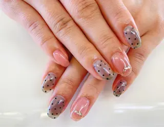 ネイル 手書きが得意🖌️ Y’s  nailのネイルデザイン