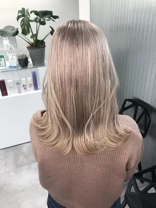 ミディアム カラー LOOP hairのヘアスタイル