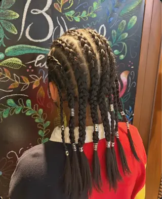 セミロング ヘアアレンジ 中村 優花のヘアスタイル