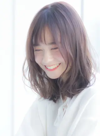 セミロング HANA Hair Produceのヘアスタイル