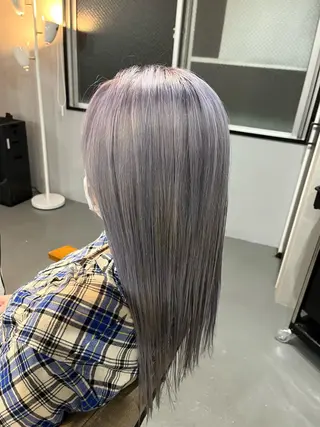 セミロング 艶髪/ハイトーン Sherryのヘアスタイル