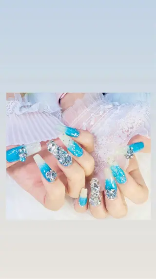 ネイル Y&A nail🌈のネイルデザイン