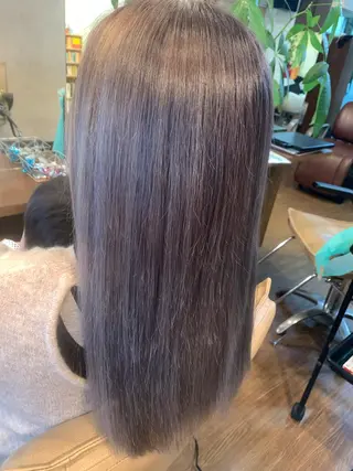 ロング カラー coupe ciseauxのヘアスタイル