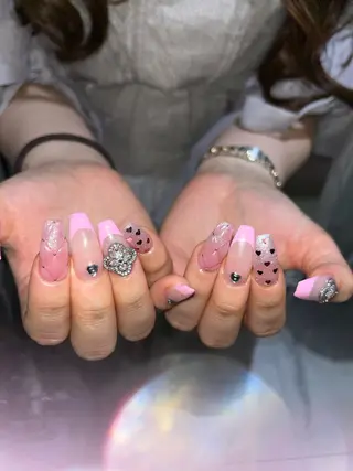 ネイル ˚✧⁺⭐︎༚moca miyuu⁎⁺˳✧༚のネイルデザイン