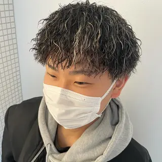 ショート カラー パーマ メンズ 🔥メンズカラー🔥 セヤシュウヘイのヘアスタイル