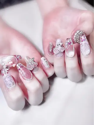 ネイル nailsalon R’のネイルデザイン