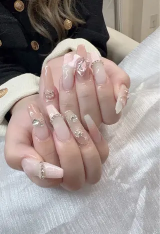 ネイル FJ ネイルサロンのネイルデザイン