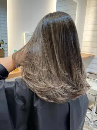 セミロング カラー 【店長】大根 亮太のヘアスタイル