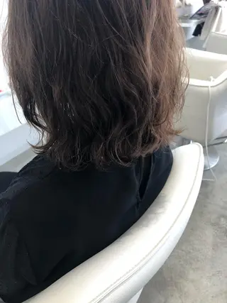 ミディアム カラー パーマ 宮崎 睦のヘアスタイル
