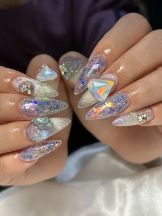 ネイル ✴︎ Delightのネイルデザイン