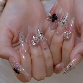 ネイル ANH ゴテゴテネイルのネイルデザイン