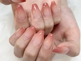 ミディアム toiro NAILLOUNGEのネイルデザイン