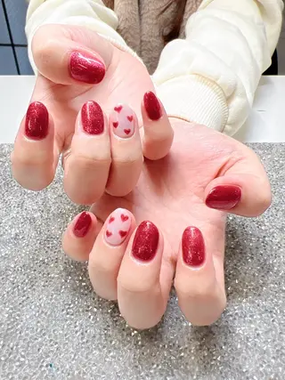 ネイル ガレンドウ 白澤 愛子のネイルデザイン