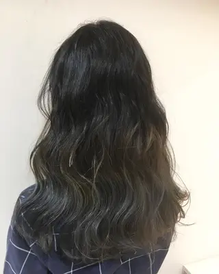 ミディアム カラー 永井 大希のヘアスタイル