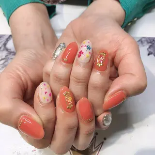 ネイル ガレンドウ 白澤 愛子のネイルデザイン