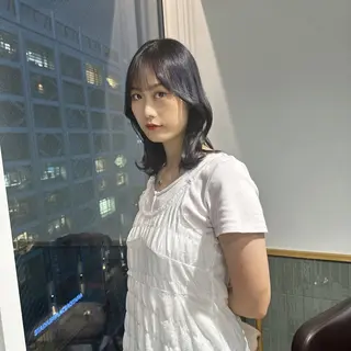 ミディアム カラー ブリーチなし/レイヤ ー特化🌈Tommyのヘアスタイル